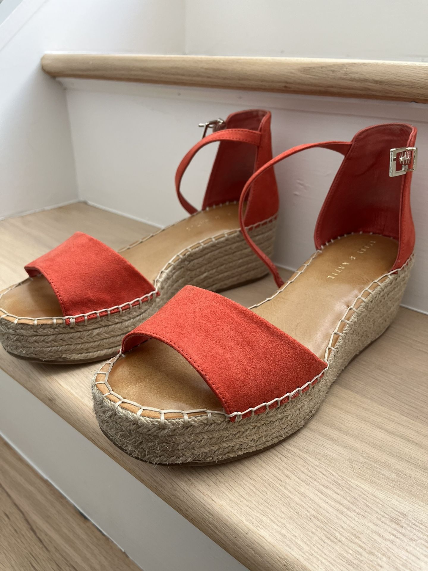 Kelly and Katie Women’s Platform Sandals