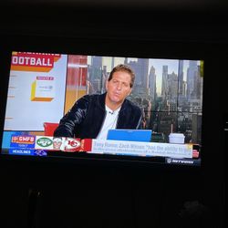 70” Samsung Smart Tv 4K 