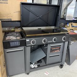 🔥 BBQ Grill for Sale – Only $400! 🔥  📍 Location: Desert Deals Liquidation 1322 S 4th Ave, Yuma, AZ 85364  ✅ Brand new ✅ Liquidation price – save bi