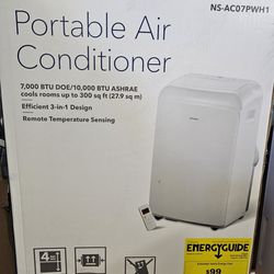 portable air conditioner 350+ square feet  12k btu  insignia