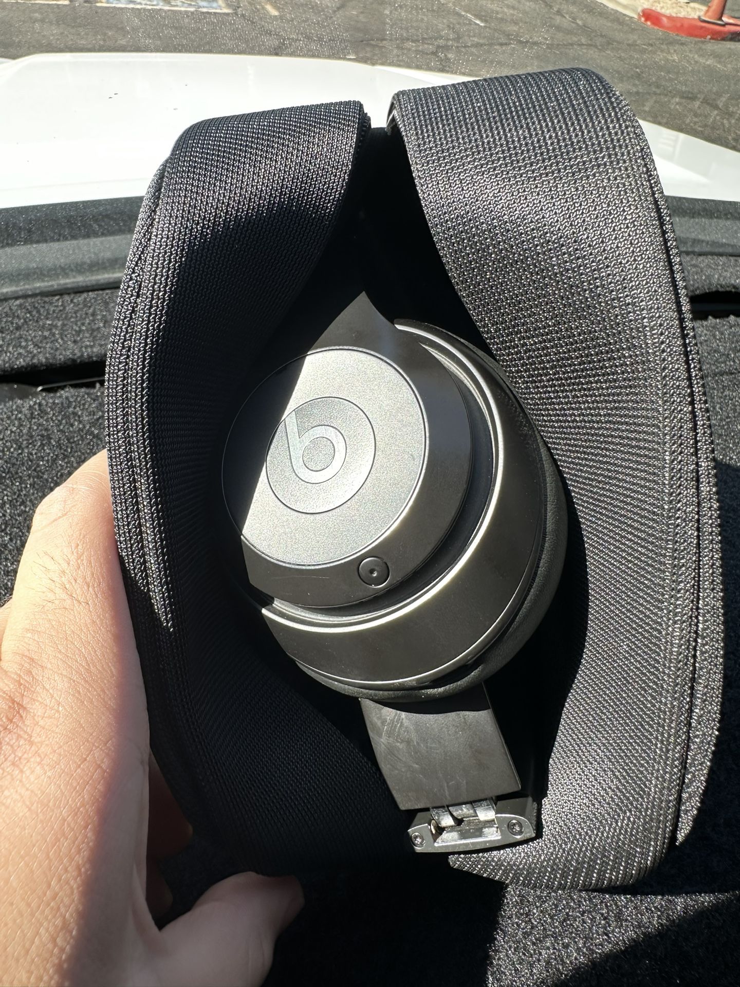 Beats Studio Pro