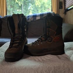 Ladies Hoffman Boots Size 7