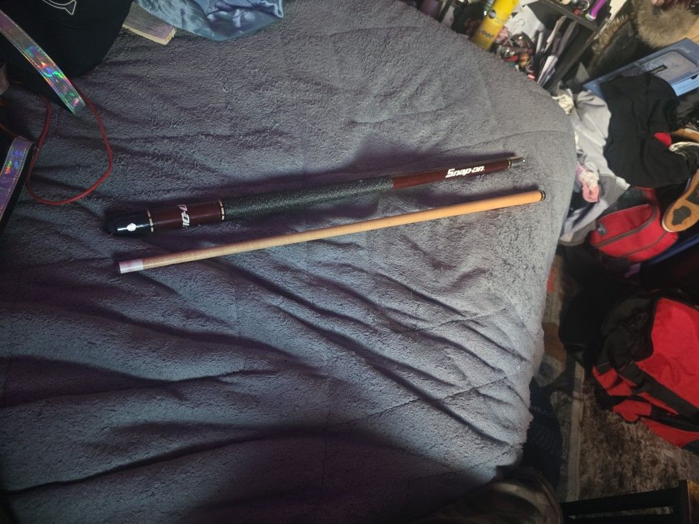 2 Peice SNAP-ON POOL STICK