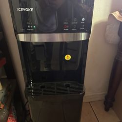ICEVOKE Water Dispenser