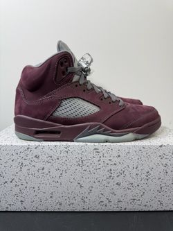 Air Jordan 5 “Burgundy” Size 8.5M (Preowned)
