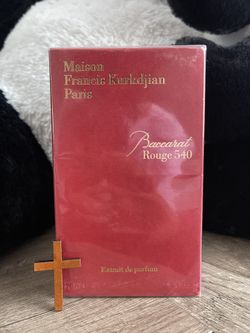 Baccarat Rouge 540 Cologne 