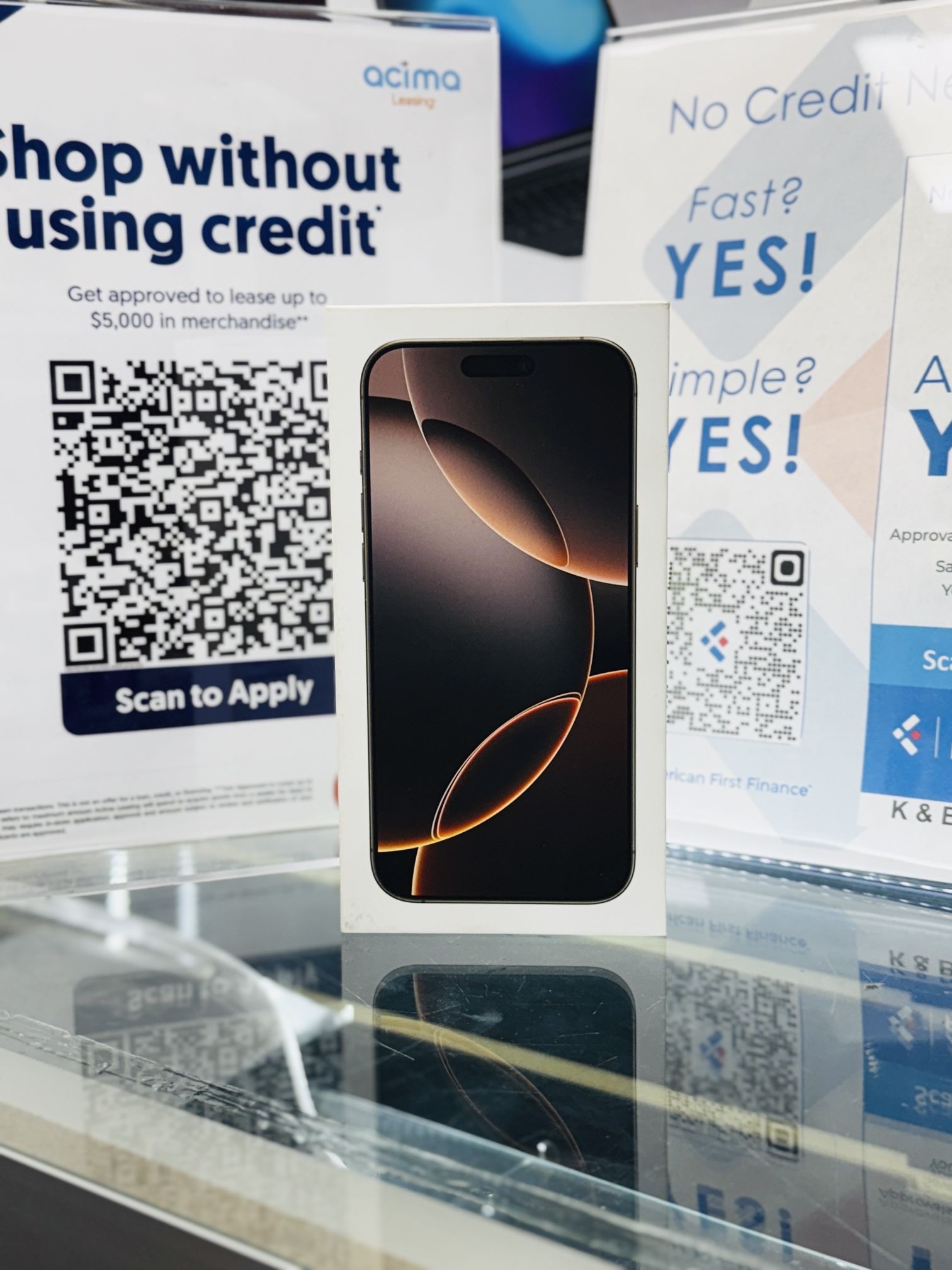 iPhone 16 Pro Max (Factory Unlocked)