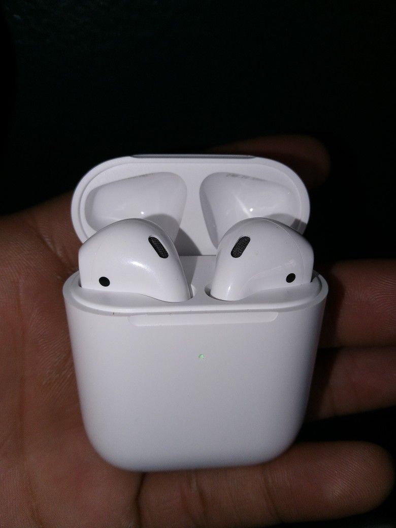 AirPods 2 (2nd Generation) Earbuds Headphones with charging case & Cord