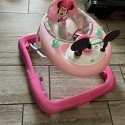 Minnie Mouse Walker