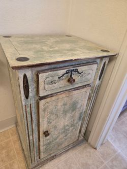 Bedside stand