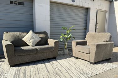 🔥 Grey Loveseat & Chair Set | FREE Delivery Dallas | Clean & Ready 🔥