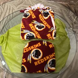 Redskins Scarf and Hat