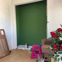 Green paint 