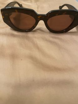 Gucci women’s sunglasses