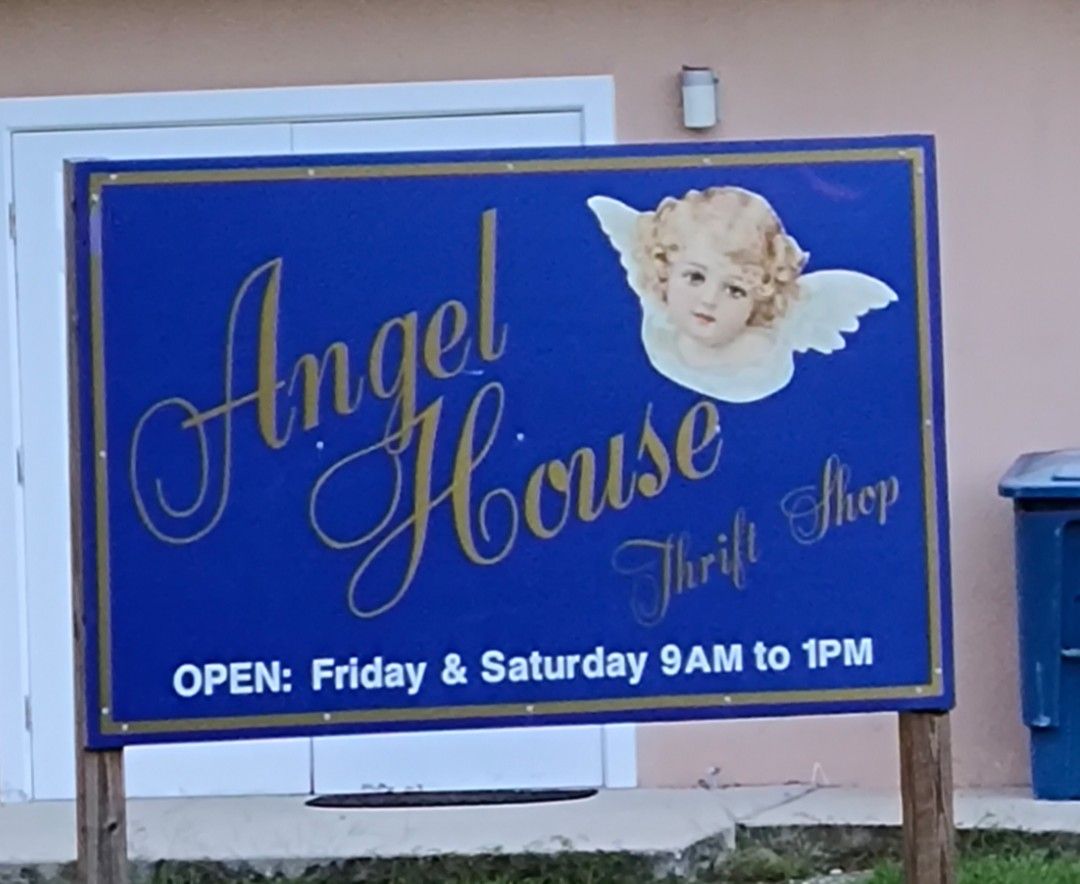 Thrift Store Williston FL On The Corner Of Holy Family Church 