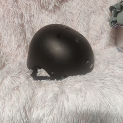 Helmet Size Small