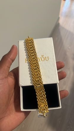 Gold ion Plated bracelet