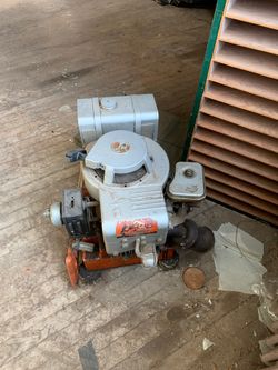 Briggs and Stratton gas engine