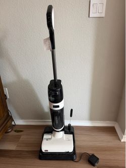 Roborock Dyad Pro Wet/Dry Vacuum Cleaner