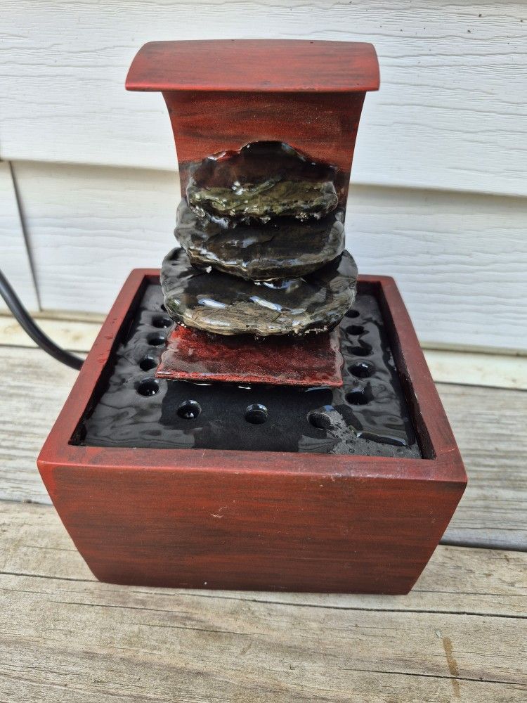 Table Top Water Fountain, New( Open Box), Dementions In The Picture, Works Great!