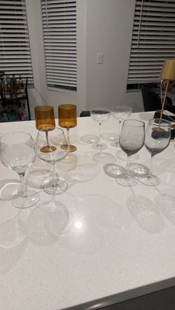 Mixed Wine Glass Set – 10 Pieces