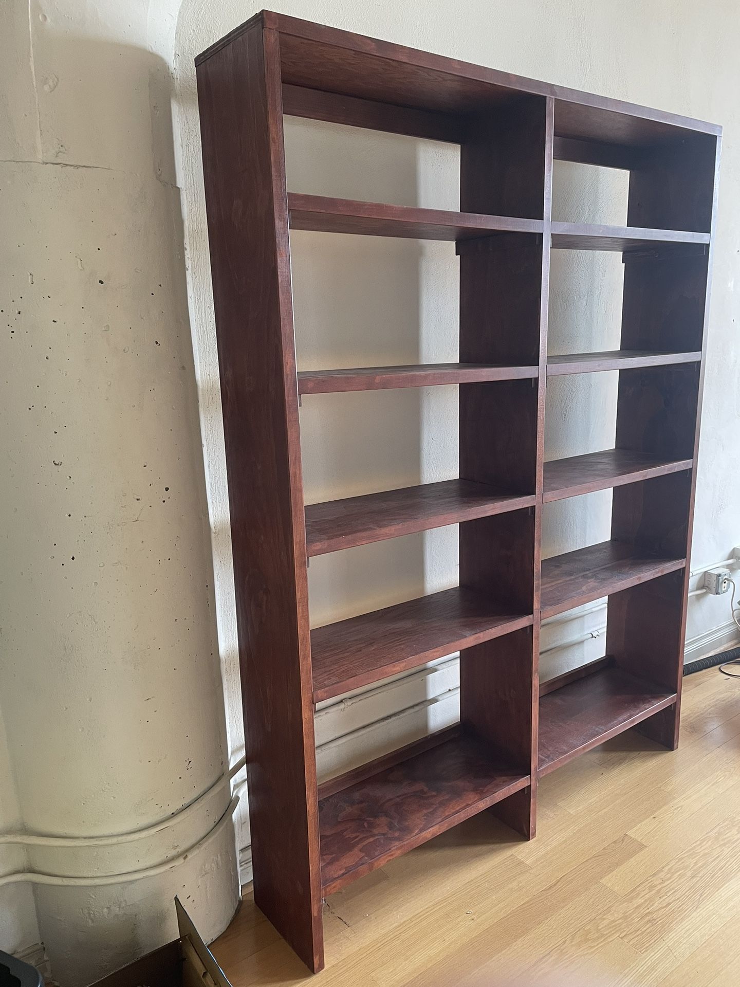 Large Bookshelf for Sale in Los Angeles, CA OfferUp