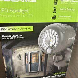 Mr Beams Outdoor MB361XT 250 Lumens Wireless