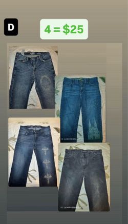 Bundle of 4 Denizen from Levi's Graphic Jeans
