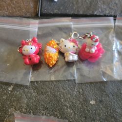 4 Hello Kitty Charms