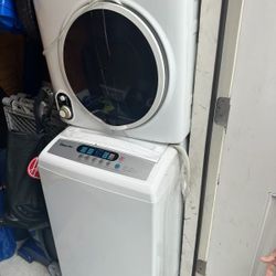 Magic Chef Washer&Dryer Combo