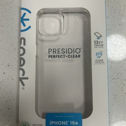 Speck Apple iPhone 16e/iPhone 15/iPhone 14/iPhone 13 Presidio Perfect Clear Case