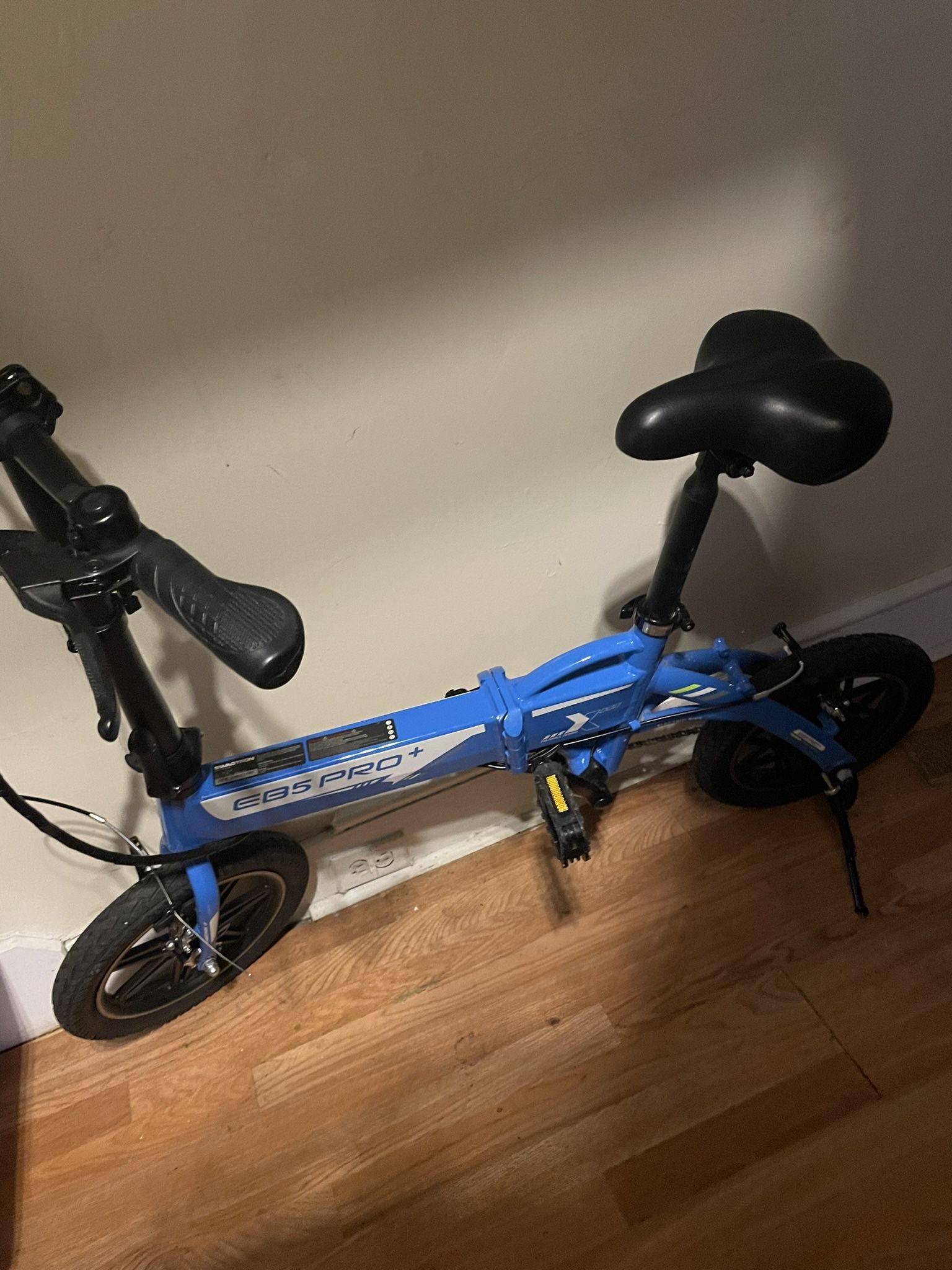 Swagtron Eb5+ Electric Bike