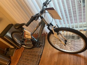 Huffy 26” Mountain Bike 21 speed New!