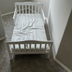 Toddler Bed 