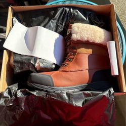 UGG M BUTTE WATER 💦 PROOF BOOTS Sz9