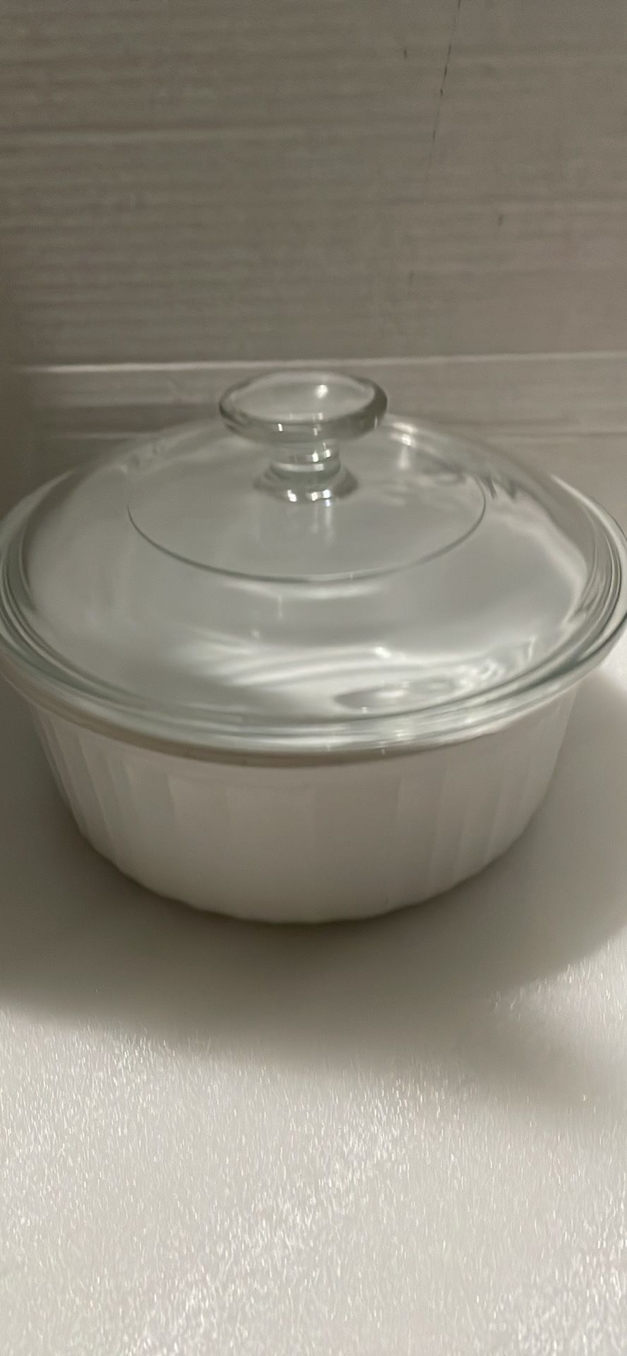 Corning Ware French White Casserole Dish 1.6 Liter