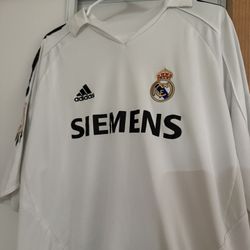  2005/2006 Real Madrid Home Jersey