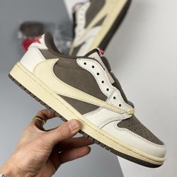 Jordan 1 Low Travis Scott Reverse Mocha 101