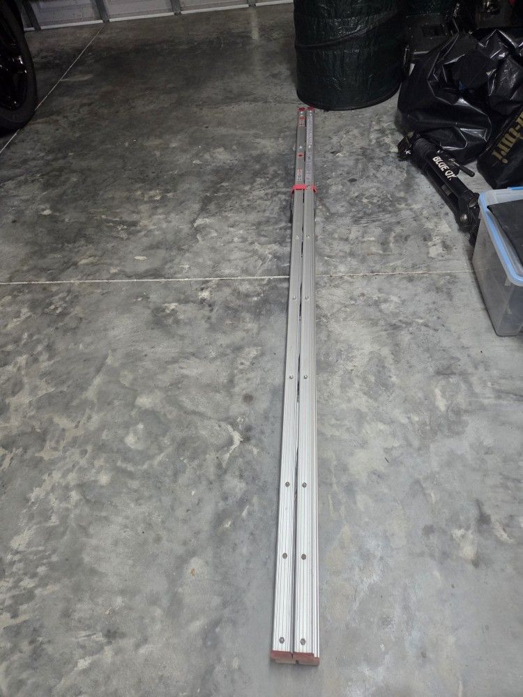 Double Sided Ladder 7'