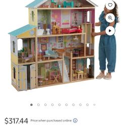 Doll House 