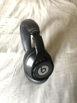 Limited Edition Executive Beats by Dr. Dre