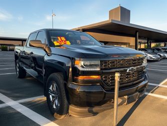 2018 Chevrolet Silverado 1500 Custom