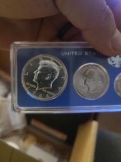 1966 United States Special Mint Set 40% Silver Half Dollar, Quarter Dime