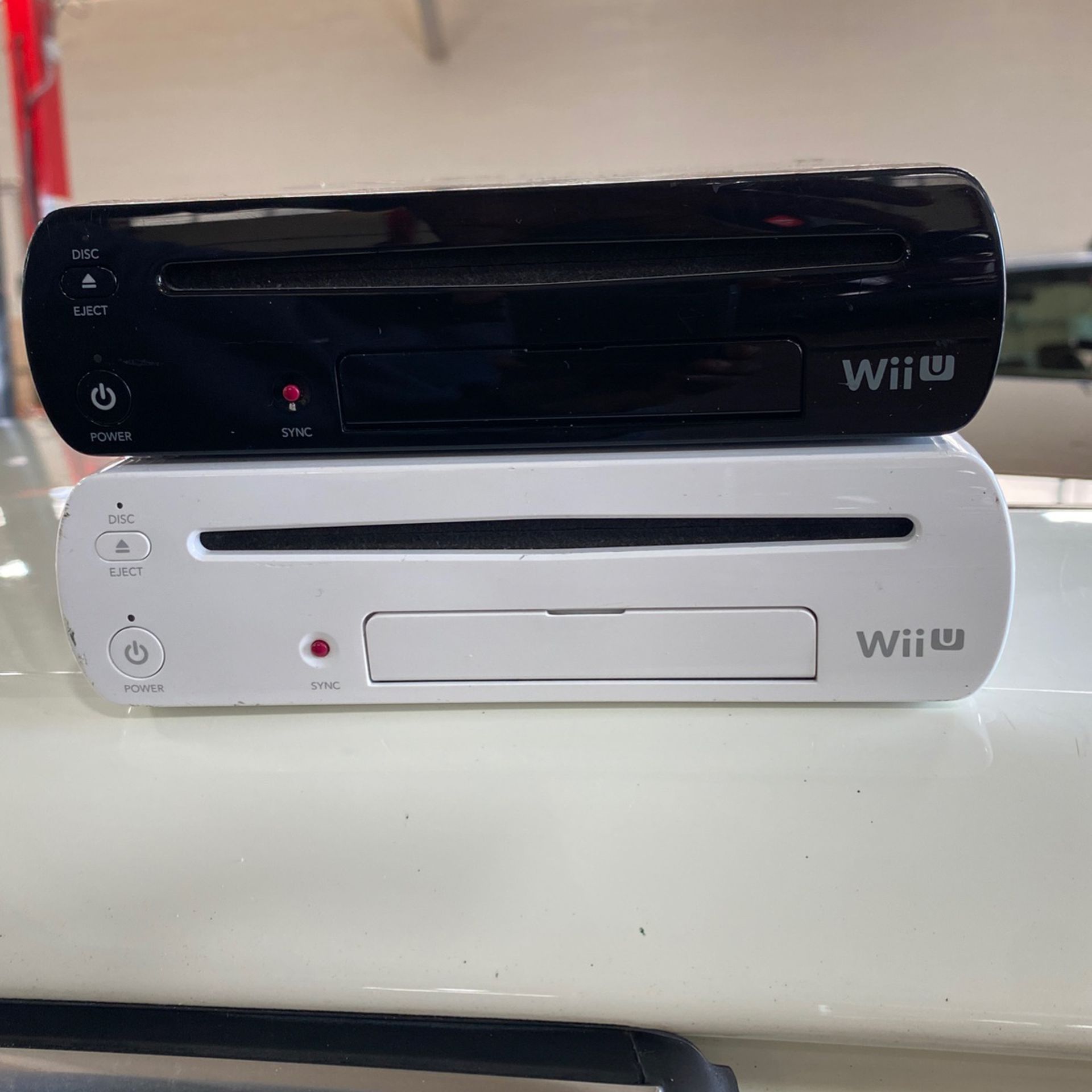Nintendo Wii 32 GB black Nintendo Wii 8 GB white multiple colors multiple wires No Remotes all systems fully functional 100% Asking 50$