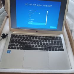 Core Innovations CLT1564SL 15.6" HD Celeron N3350 1.1GHz Intel HD Graphics 500 3GB RAM 64GB SSD Win 10 Home in S Mode Silver