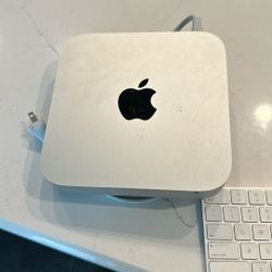 iMac Mini W/ iMac Apple Keyboard