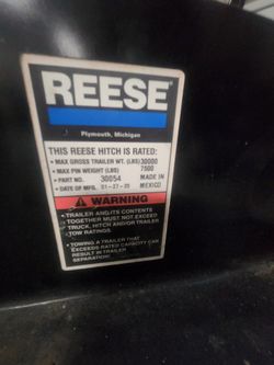 Reese 5th-Wheel Trailer Hitch