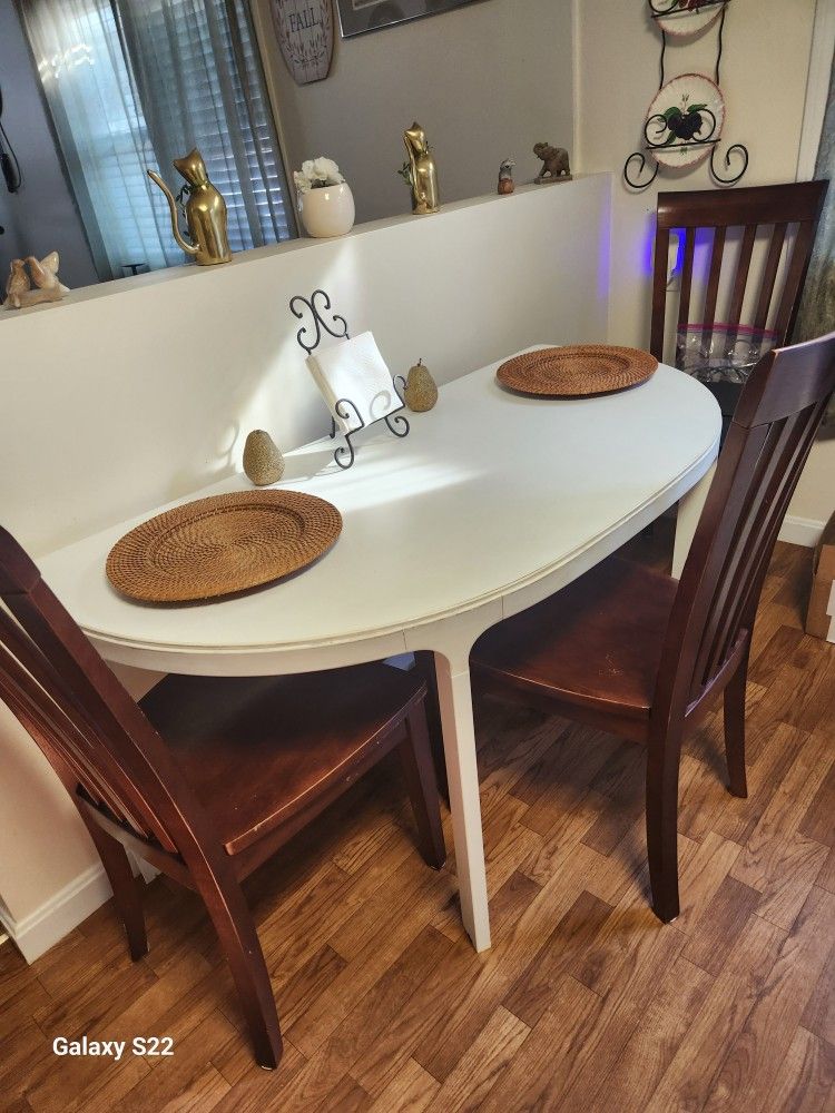Semi Oval Dining room Table And 3 Chairs