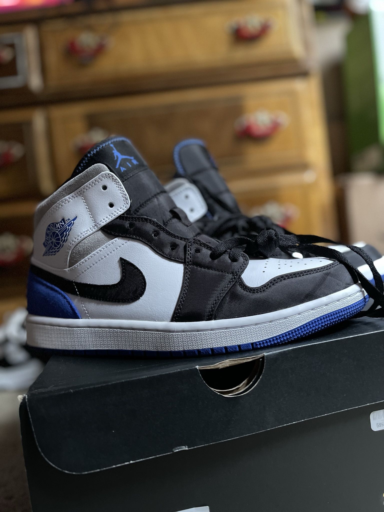 Jordan 1 Mid Se