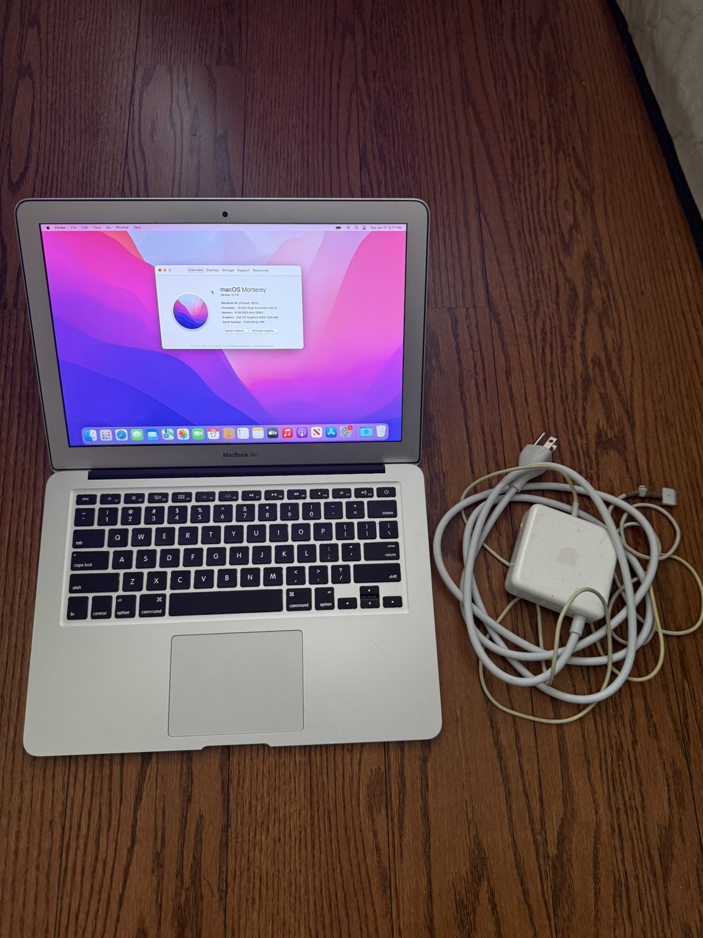 MacBook Air 13" 2017/8G RAM/128G SSD/Grade B /Fully Functional